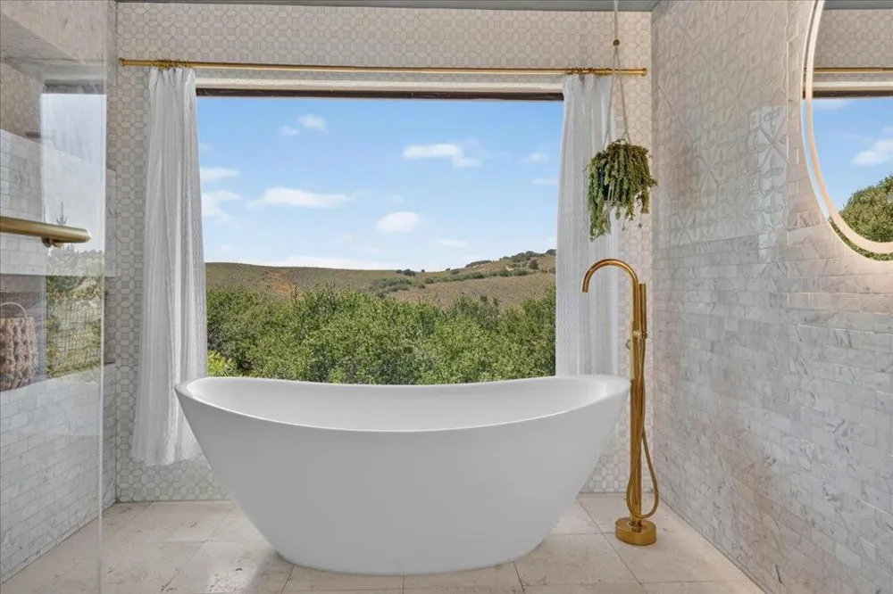 25390 Tierra Grande Drive Carmel, CA 93923