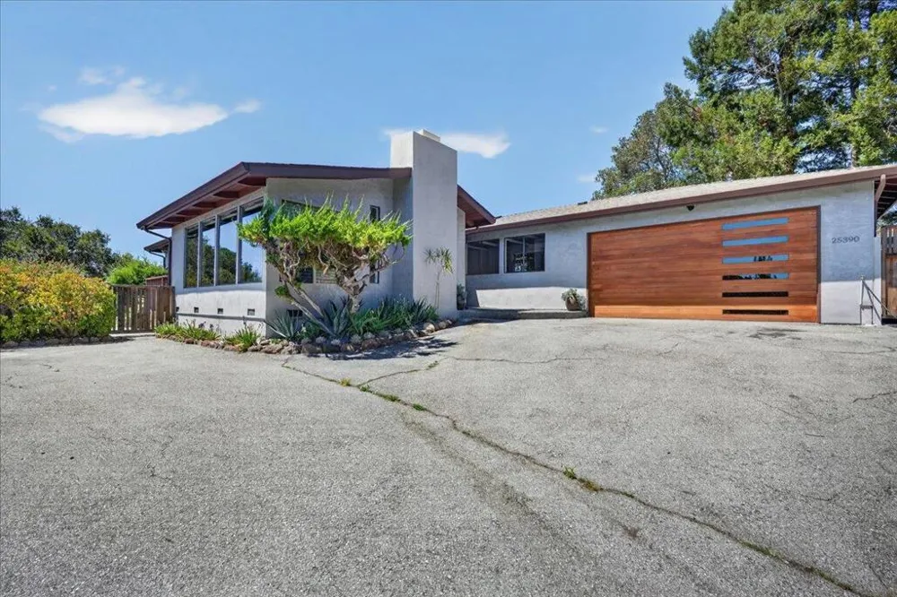 25390 Tierra Grande Drive Carmel, CA 93923
