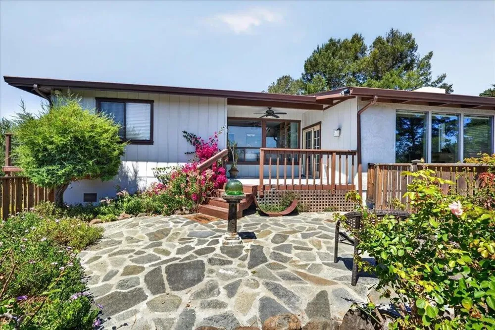 25390 Tierra Grande Drive Carmel, CA 93923