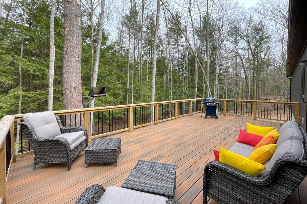343 Dubonnet Trail Interlochen, MI 49643