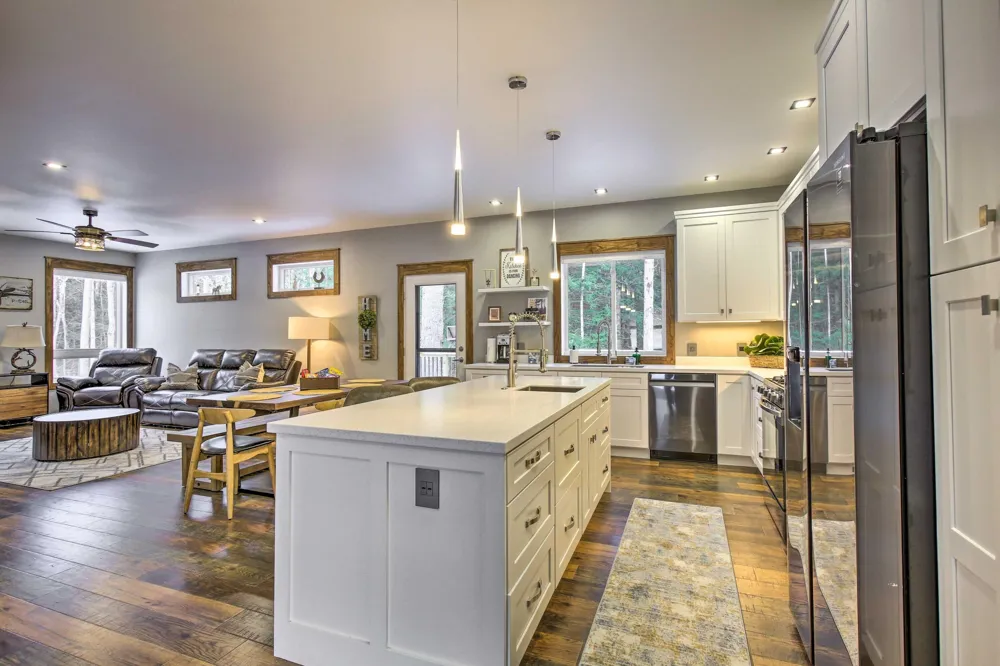 343 Dubonnet Trail Interlochen, MI 49643