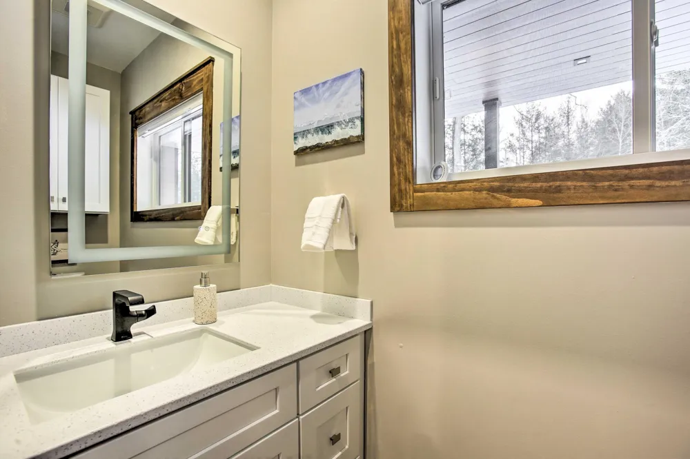 343 Dubonnet Trail Interlochen, MI 49643