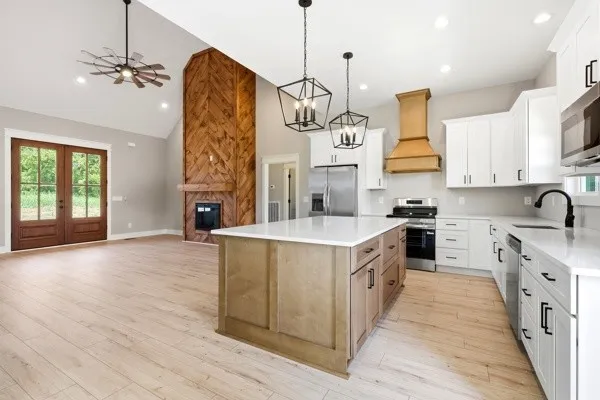 200 Dement Road Normandy, TN 37360