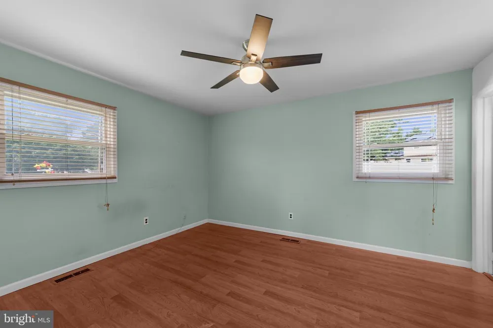 5 FOREST PARK TERRACE Monroe Township, NJ 08831