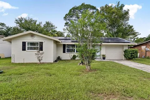 1508 WILDROSE LANE