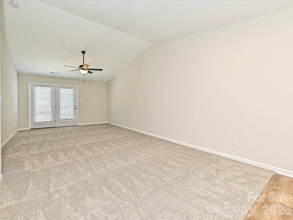 2013 Pin Oak Place Cramerton, NC 28032
