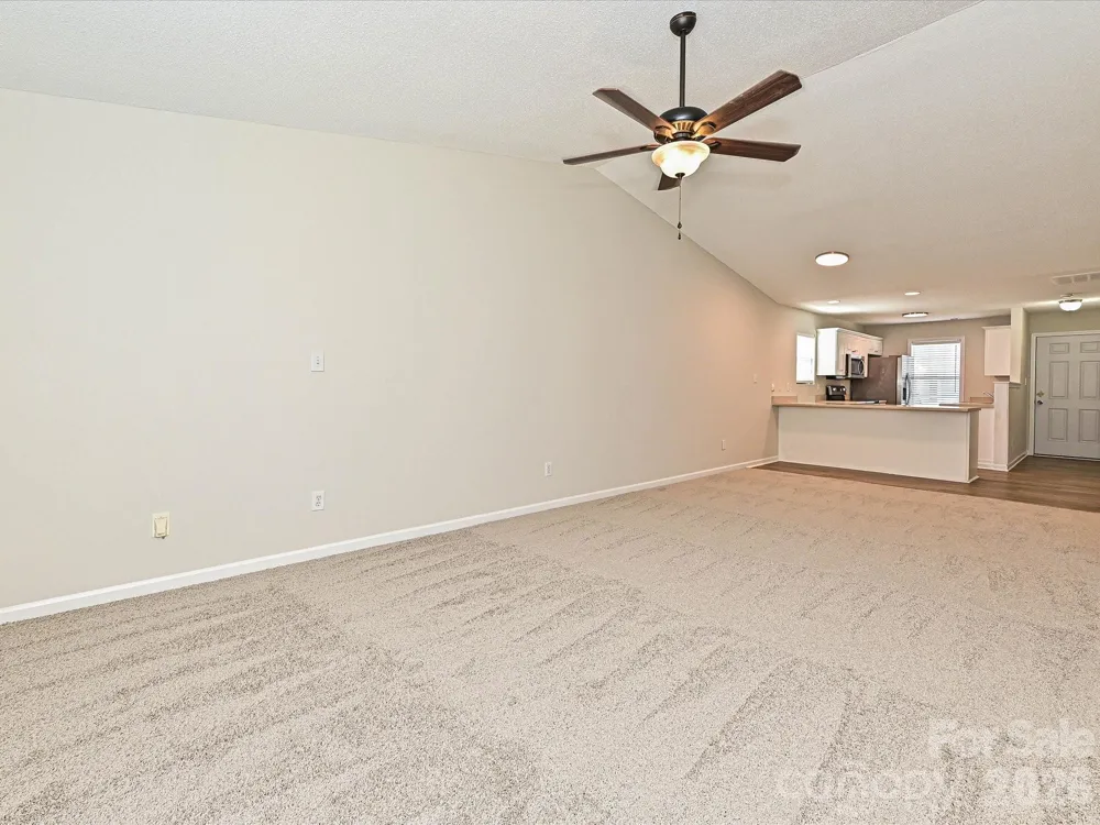 2013 Pin Oak Place Cramerton, NC 28032