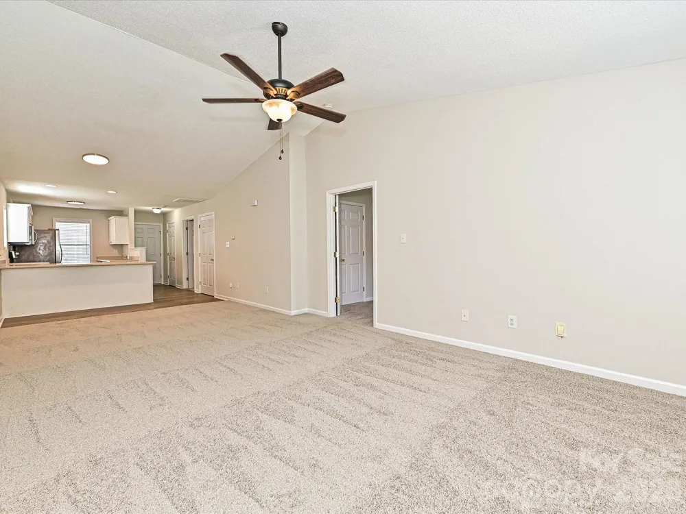 2013 Pin Oak Place Cramerton, NC 28032