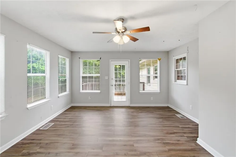 2442 Wakefield Cove Morrow, GA 30260