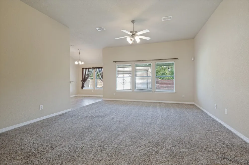 416 Fox Hollow Venus, TX 76084