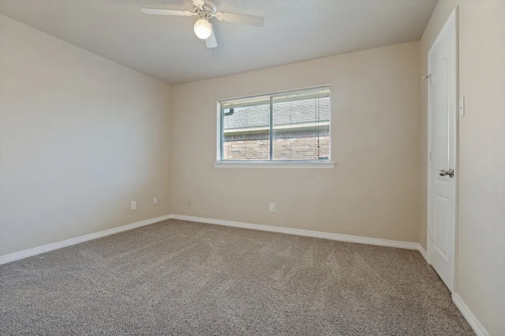 416 Fox Hollow Venus, TX 76084