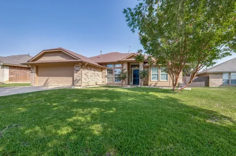 416 Fox Hollow