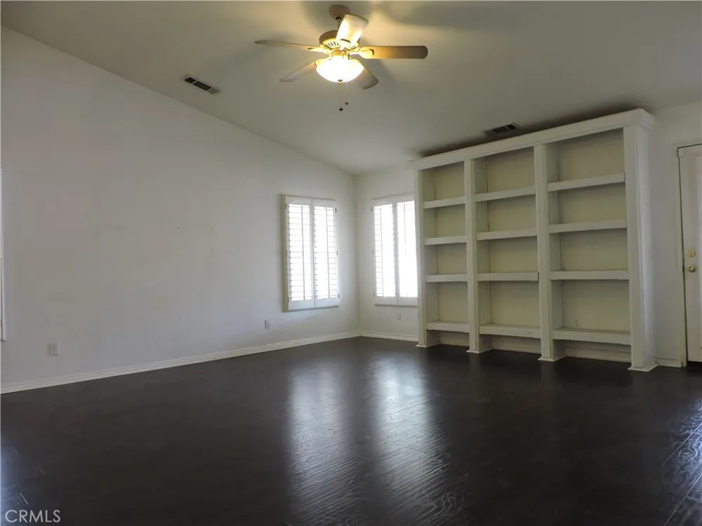 14733 Ladybird Victorville, CA 92394