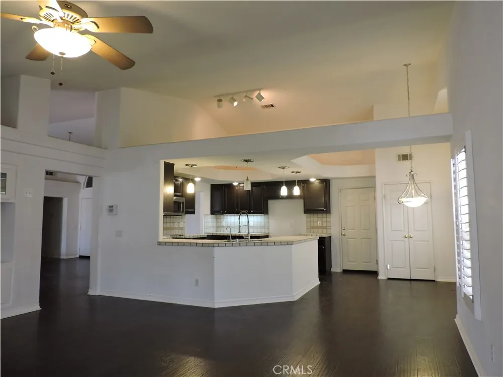14733 Ladybird Victorville, CA 92394