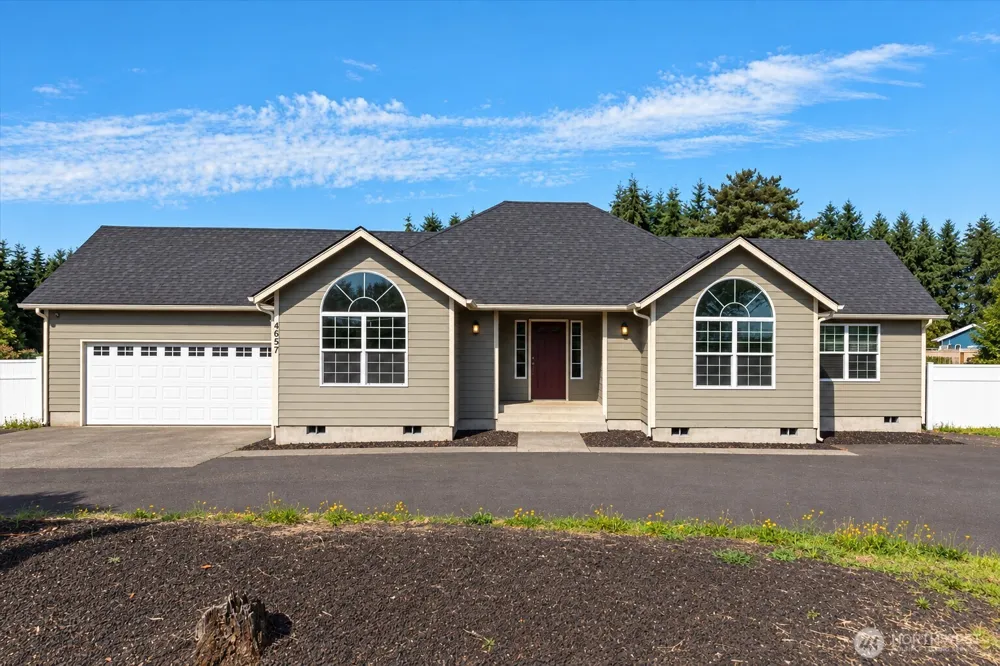 4657 Ohio Street Longview, WA 98632