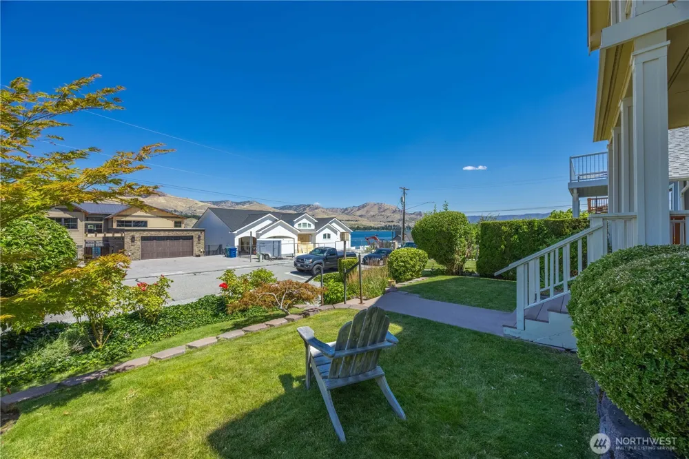 2109 W Terrace Avenue Chelan, WA 98816