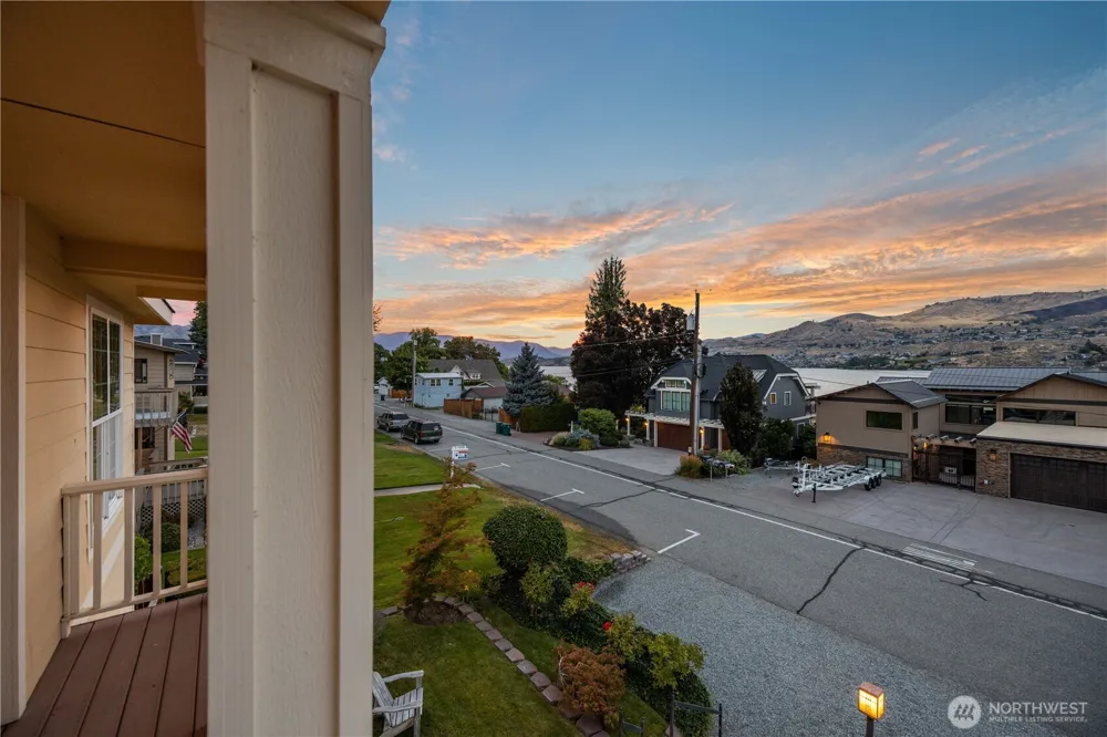 2109 W Terrace Avenue Chelan, WA 98816