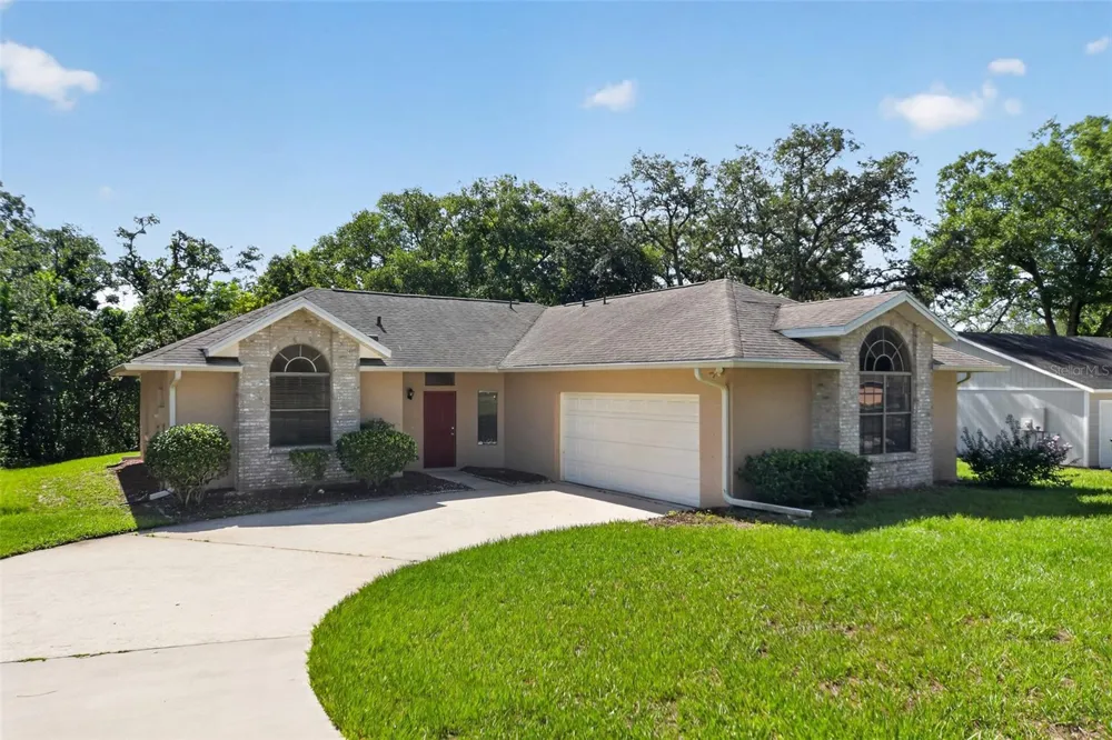 6348 SLEEPY HOLLOW DRIVE Orlando, FL 32810