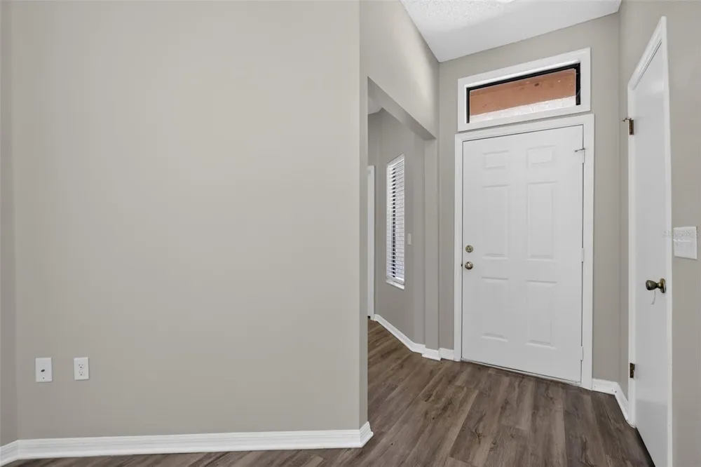6348 SLEEPY HOLLOW DRIVE Orlando, FL 32810