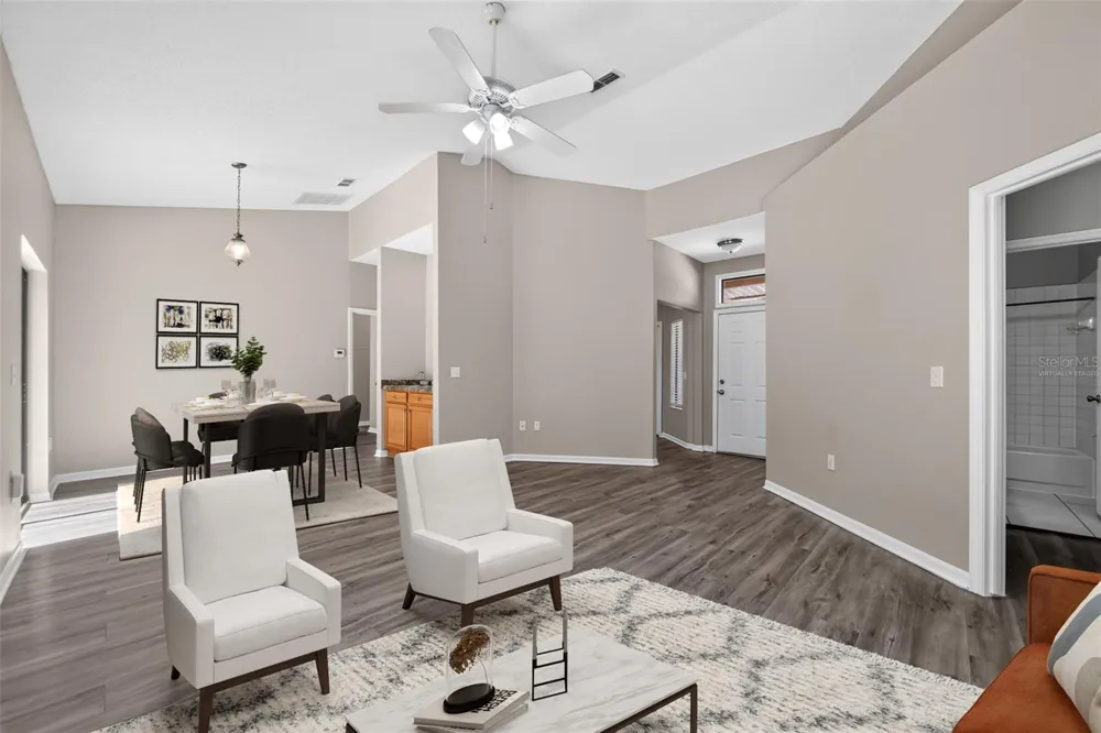 6348 SLEEPY HOLLOW DRIVE Orlando, FL 32810