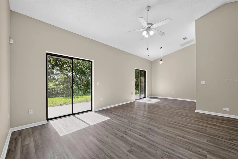 6348 SLEEPY HOLLOW DRIVE Orlando, FL 32810