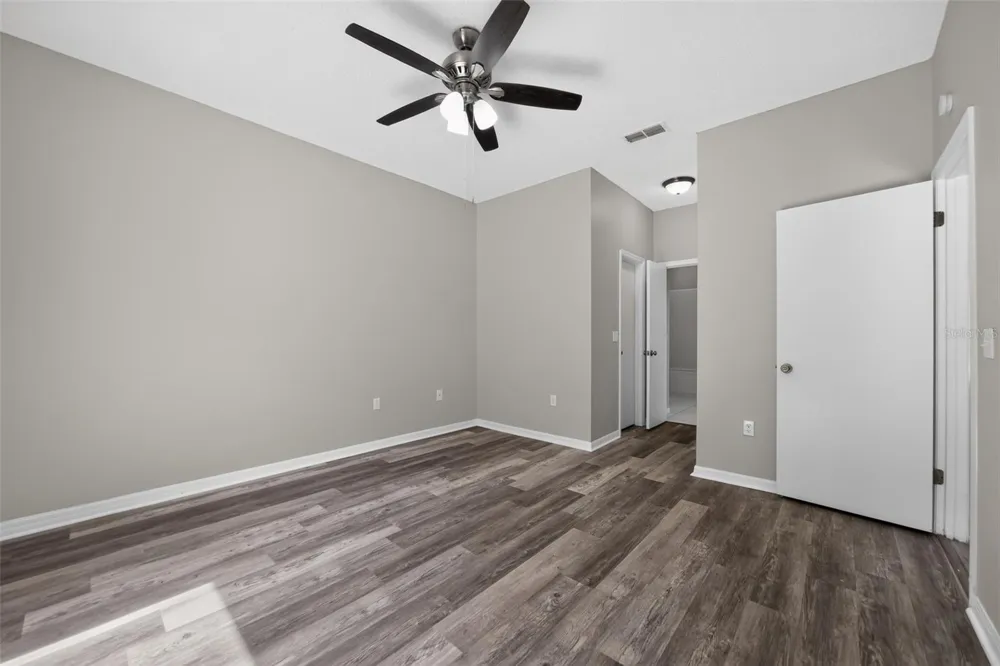 6348 SLEEPY HOLLOW DRIVE Orlando, FL 32810