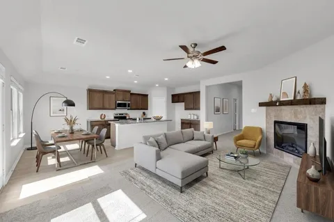 4035 Sparrow Trail