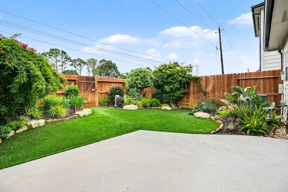 7339 Hinsdale Drive Pasadena, TX 77505