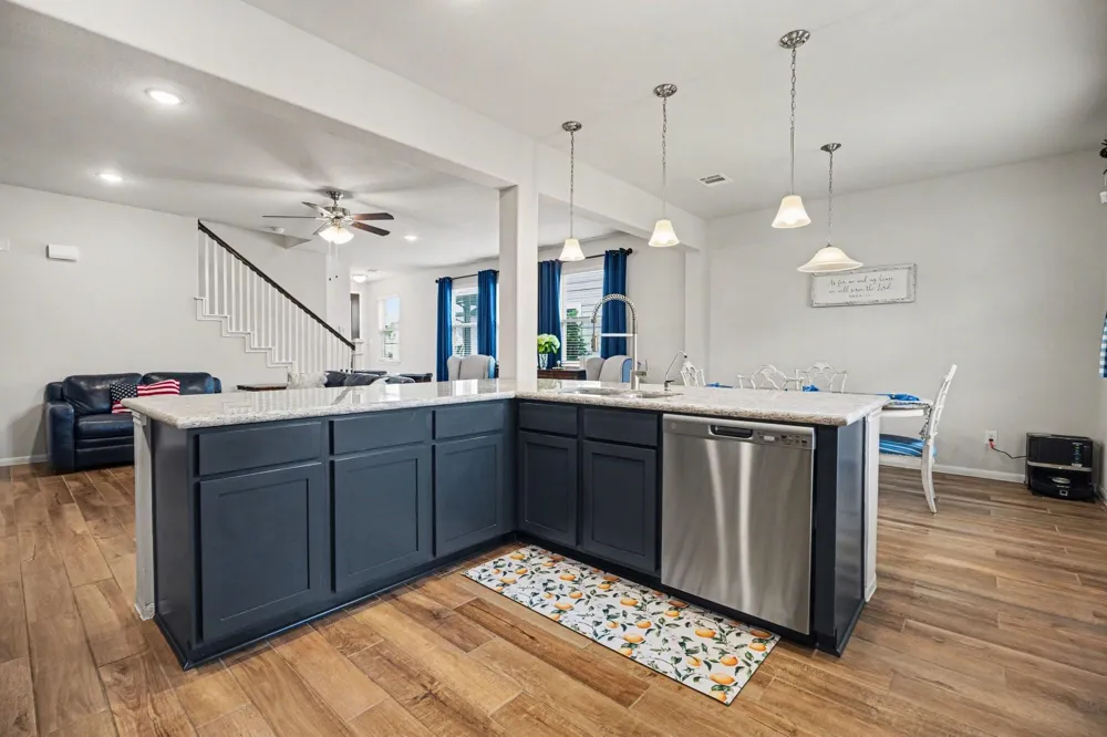 7339 Hinsdale Drive Pasadena, TX 77505