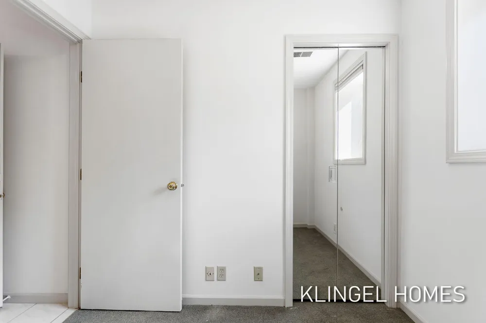 204 Harbor Avenue #7 Grand Haven, MI 49417