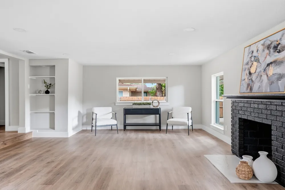 7125 Richland Road Richland Hills, TX 76118