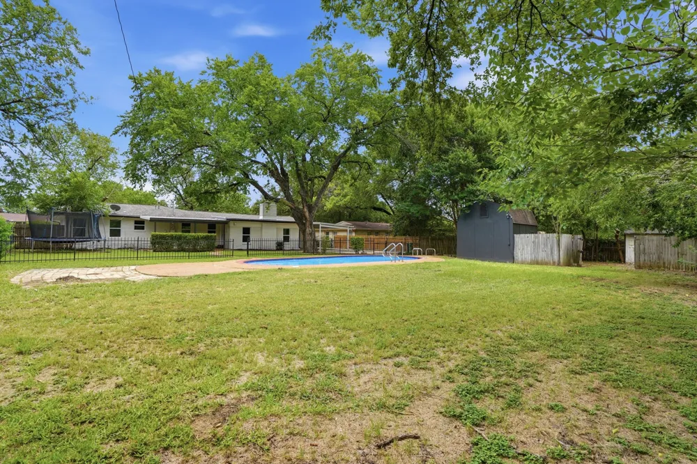 7125 Richland Road Richland Hills, TX 76118