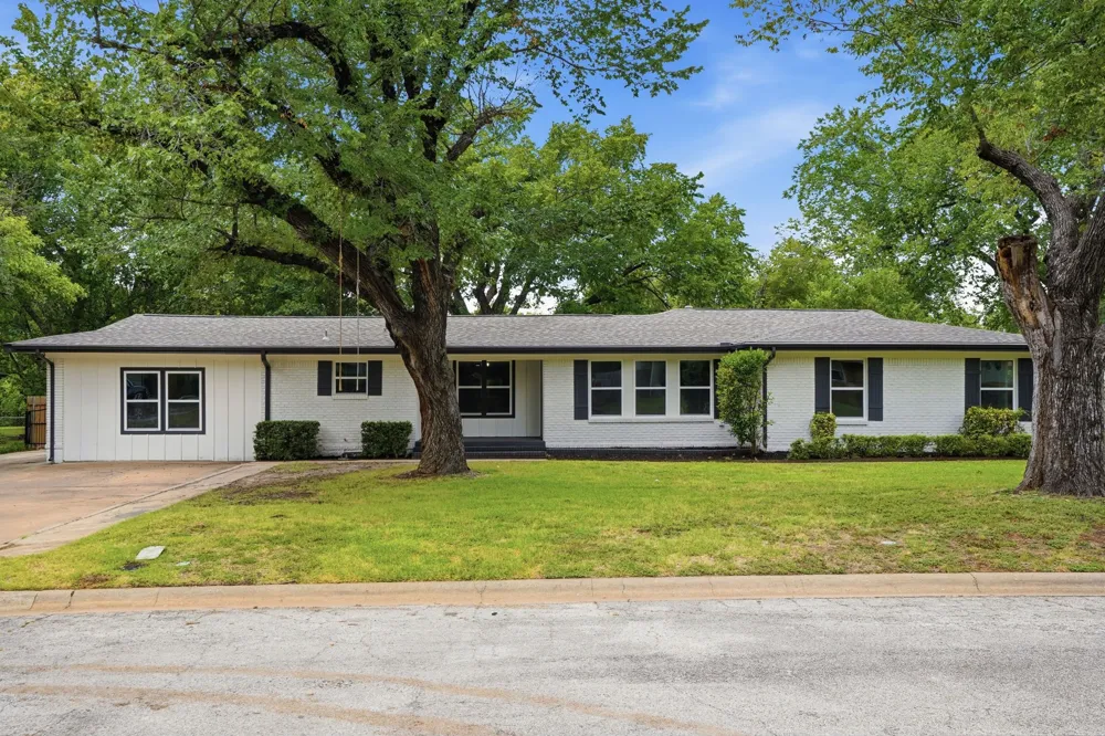7125 Richland Road Richland Hills, TX 76118