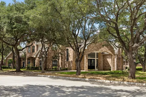 4624 Hallmark Drive