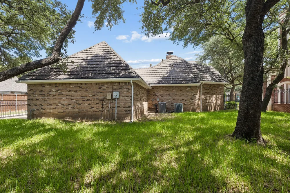 4624 Hallmark Drive Plano, TX 75024