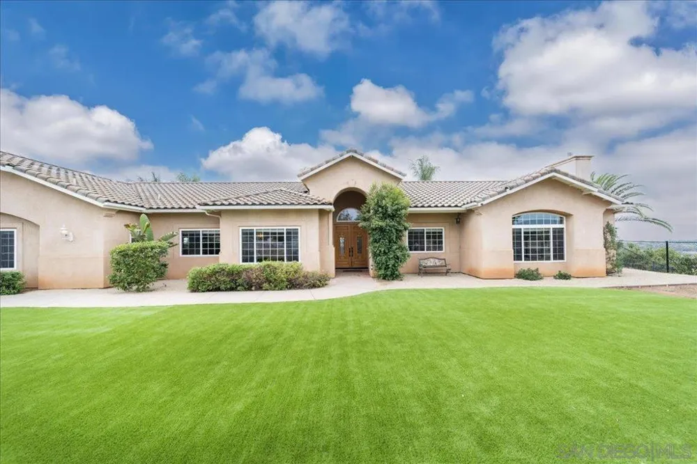 31264 North Star Valley Center, CA 92082