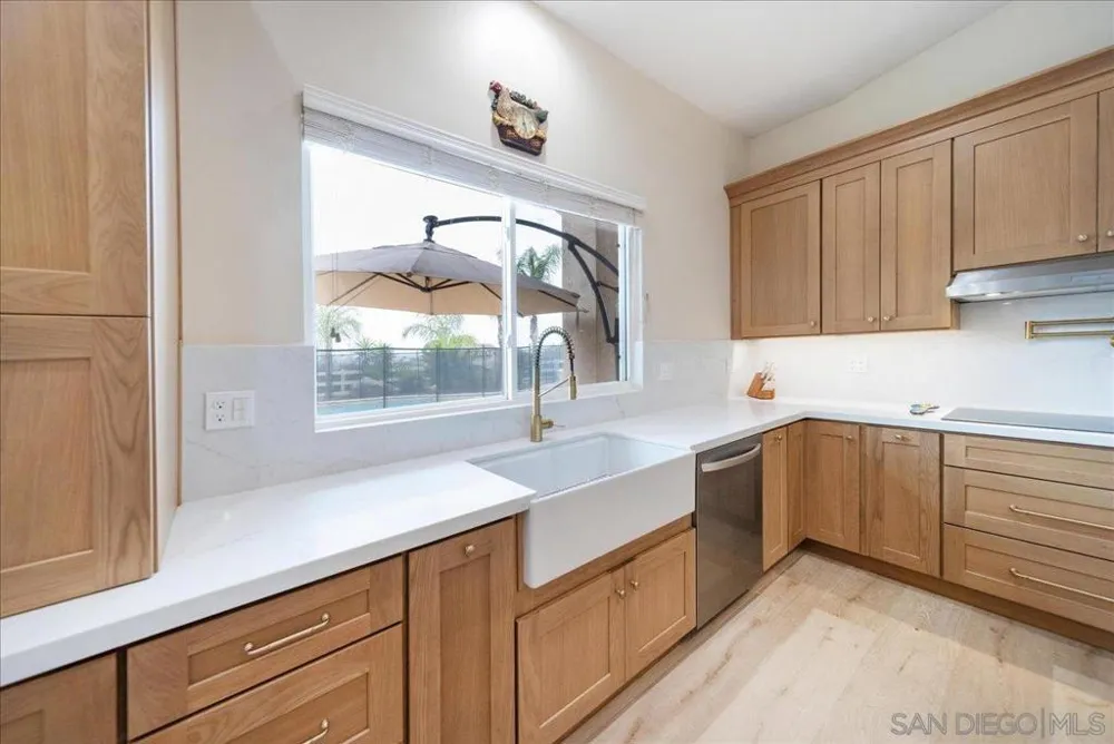 31264 North Star Valley Center, CA 92082