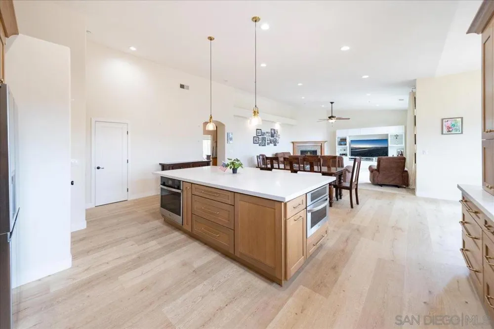 31264 North Star Valley Center, CA 92082