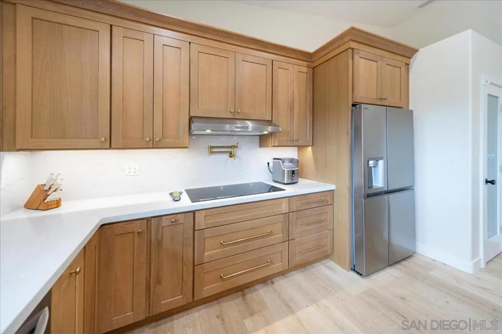31264 North Star Valley Center, CA 92082