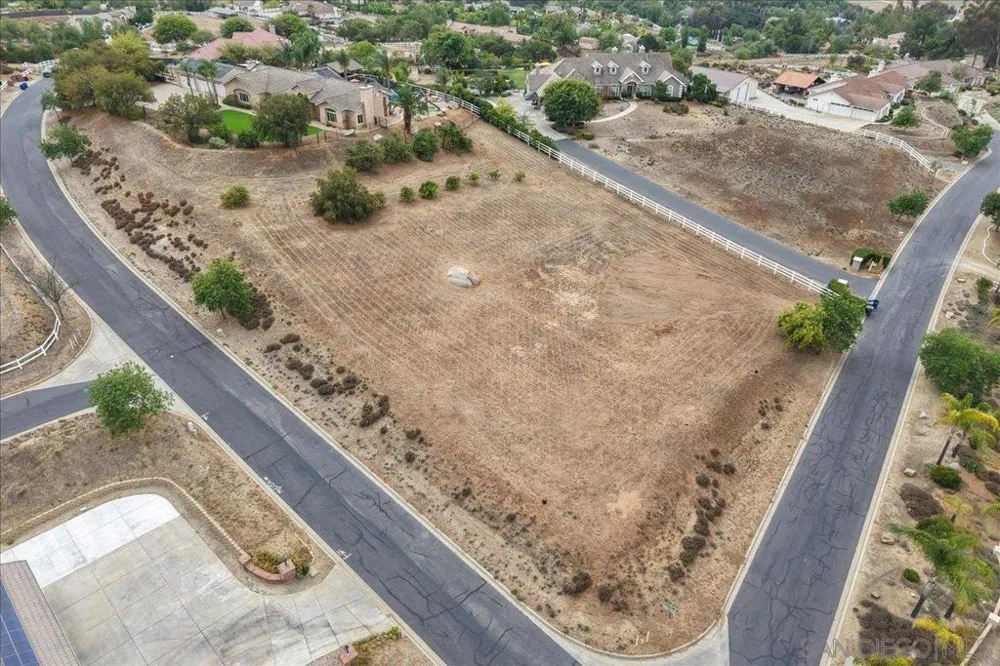 31264 North Star Valley Center, CA 92082