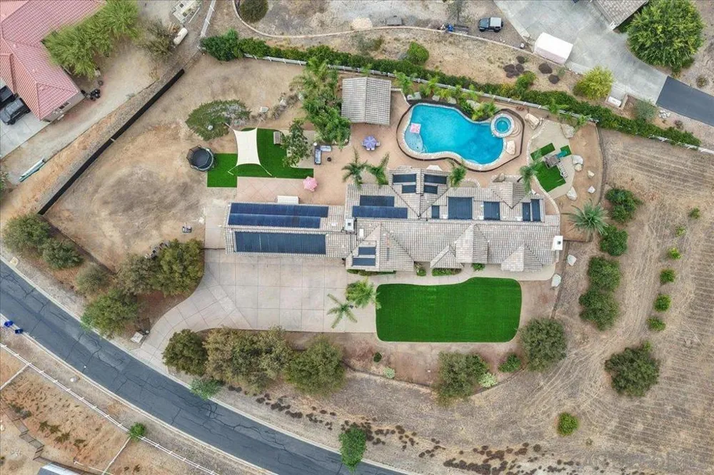 31264 North Star Valley Center, CA 92082