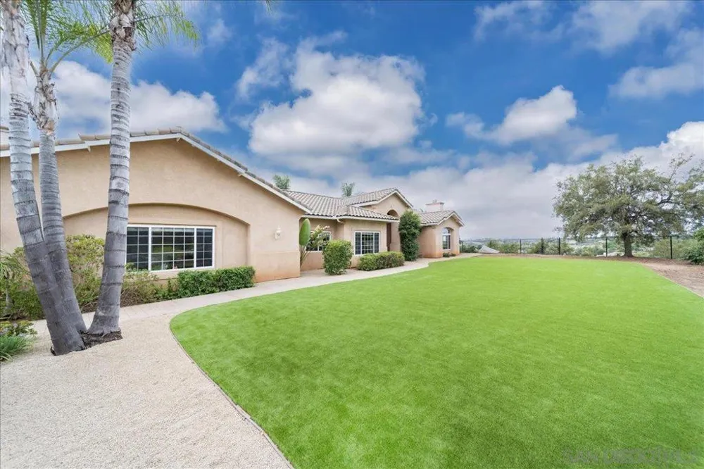 31264 North Star Valley Center, CA 92082