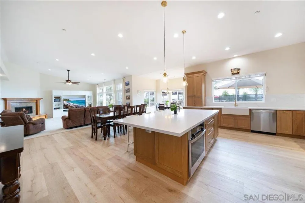 31264 North Star Valley Center, CA 92082