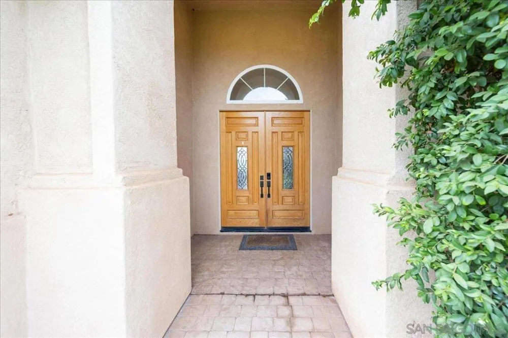 31264 North Star Valley Center, CA 92082