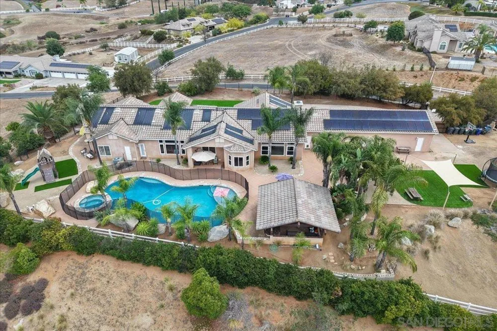 31264 North Star Valley Center, CA 92082