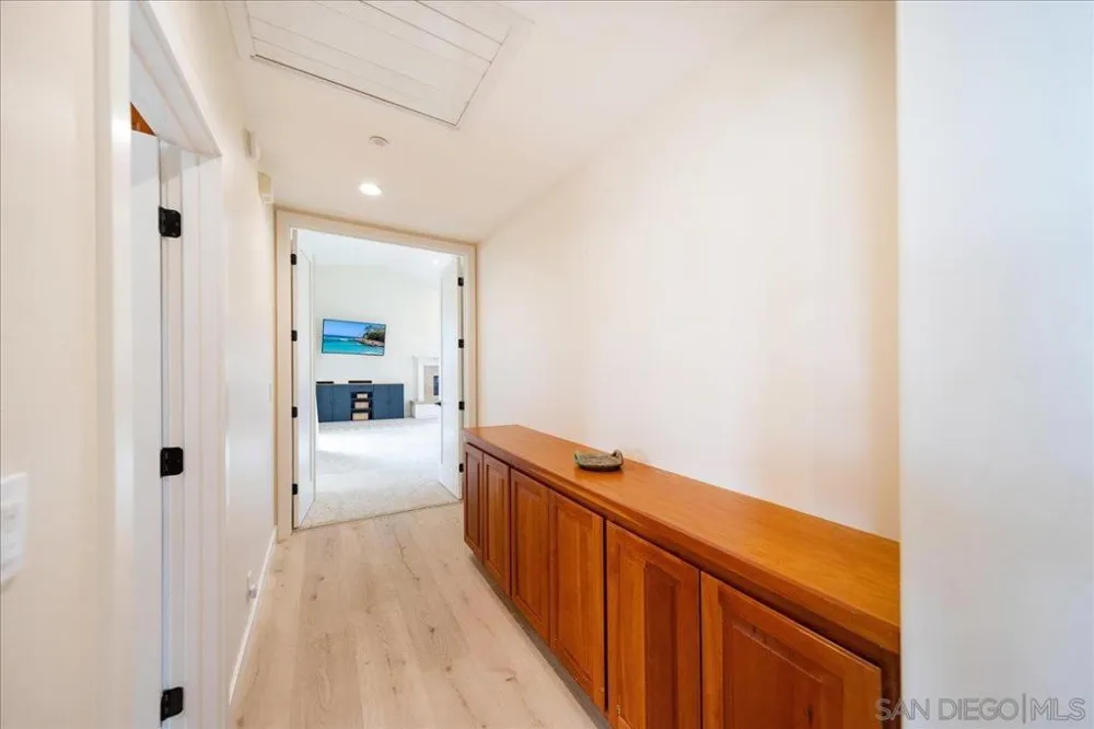 31264 North Star Valley Center, CA 92082