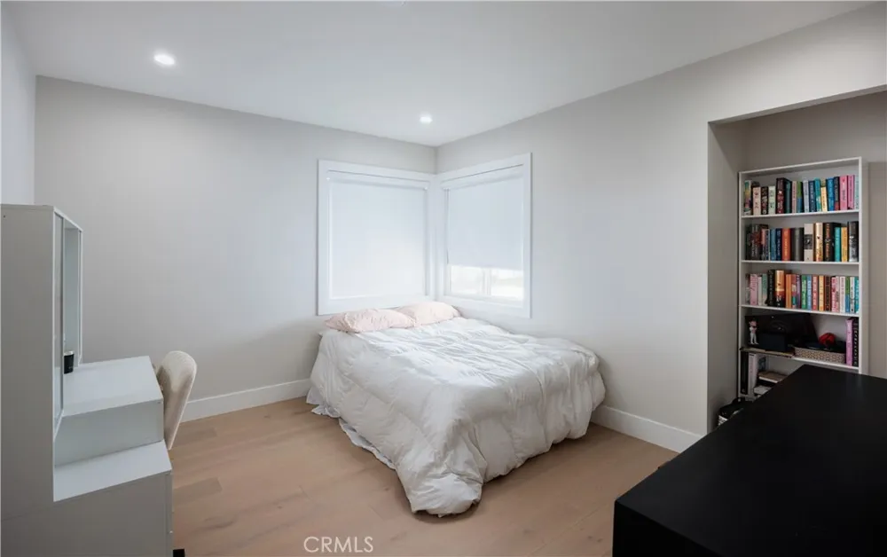 1582 Ponderosa Street Costa Mesa, CA 92626