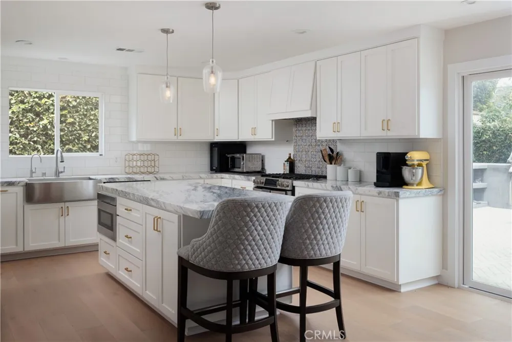 1582 Ponderosa Street Costa Mesa, CA 92626