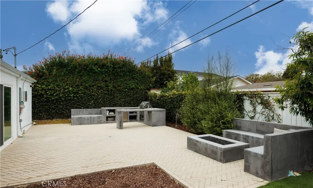 1582 Ponderosa Street Costa Mesa, CA 92626