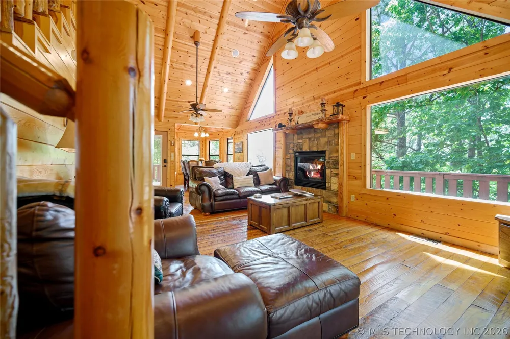 475 Southern Hills Circle Broken Bow, OK 74728